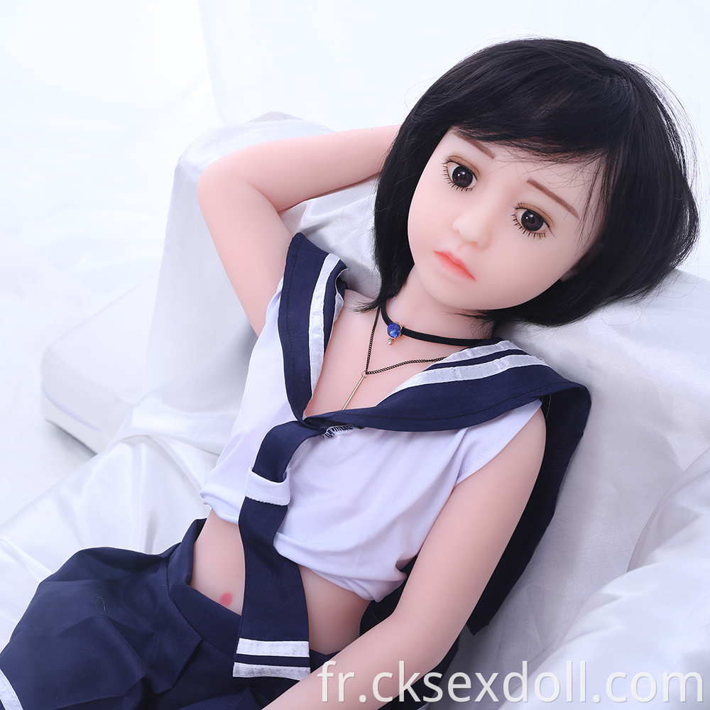 flat chest little girl doll